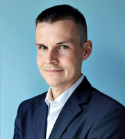 Daniel Tubbenhauer.png